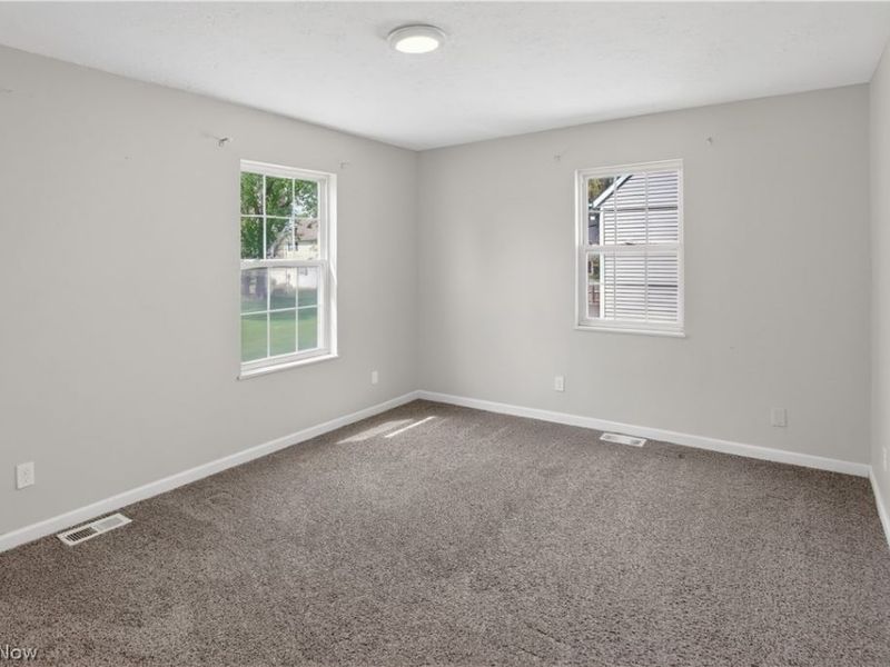 10540 Clairdoan Avenue, Cleveland, OH 44108 Photo 17