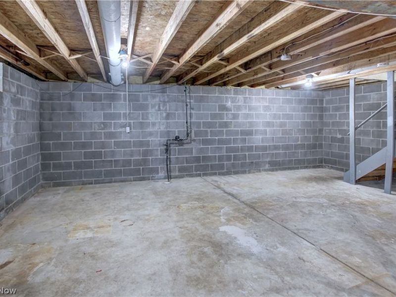 10540 Clairdoan Avenue, Cleveland, OH 44108 Photo 28