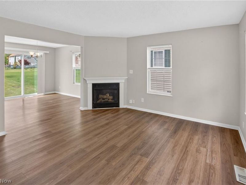 10540 Clairdoan Avenue, Cleveland, OH 44108 Photo 4