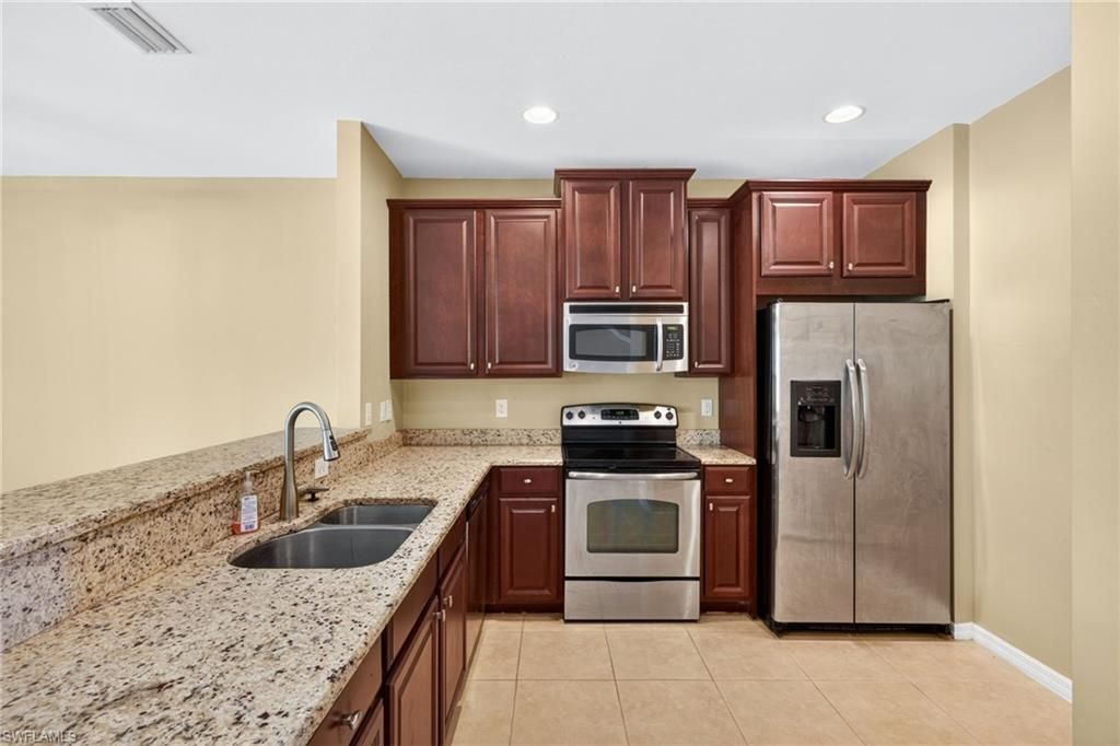 3806 Clearbrook Ln, Fort Myers, FL 33966 Photo