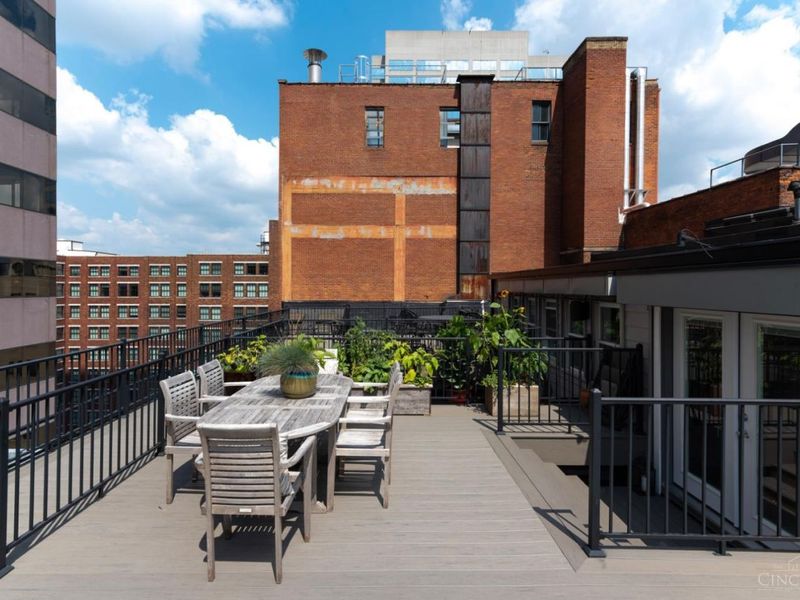 26 E Sixth Street, Unit 802, Cincinnati, OH 45202 Photo 54