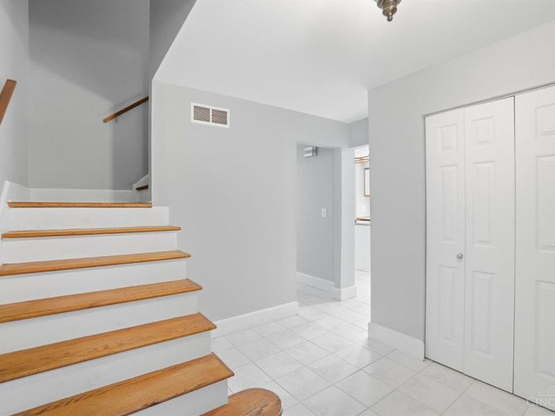 400 Terra Place, Batavia Twp, OH 45103 Photo 6