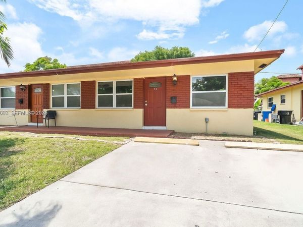 535 NW 18th St , Unit B, Fort Lauderdale, FL 33311