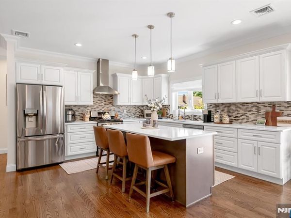 53 Coger Street, SADDLE BROOK, NJ 07663
