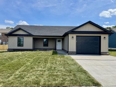 116 Bow Bridge Drive, Berea, KY 40403