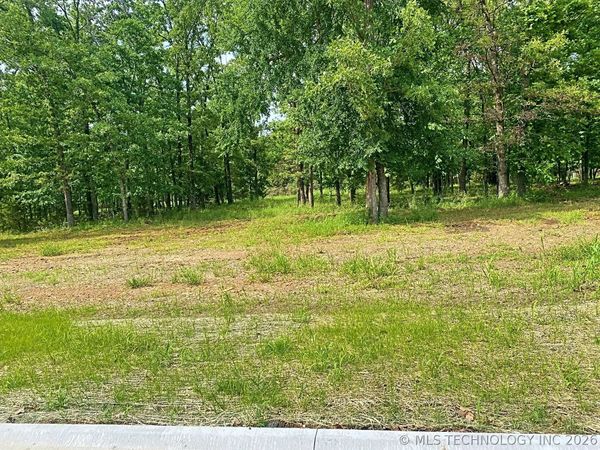 777 Winsor Place , Tahlequah, OK 74464