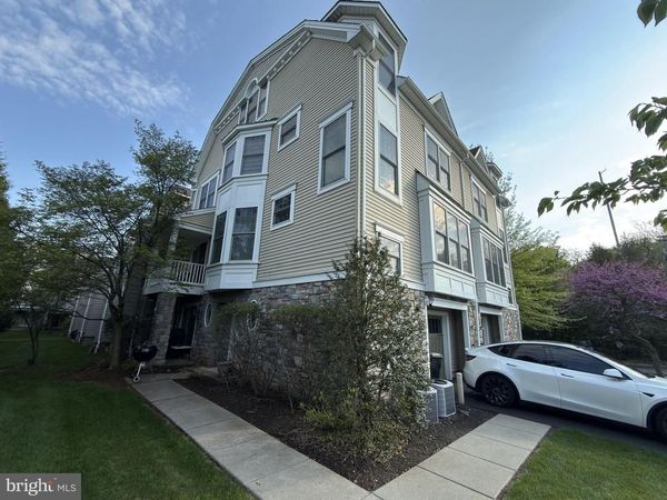 211 HOLLAND AVENUE , ARDMORE, PA 19003