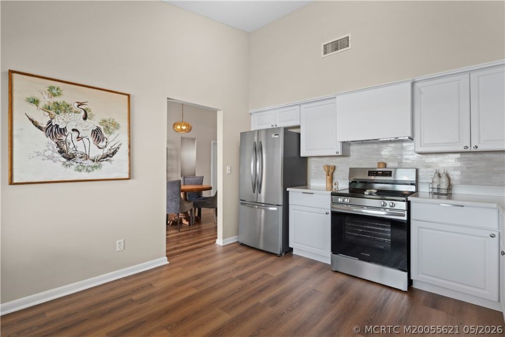 3206 S Lakeview Circle, Unit 1203, Fort Pierce, FL 34949 Photo