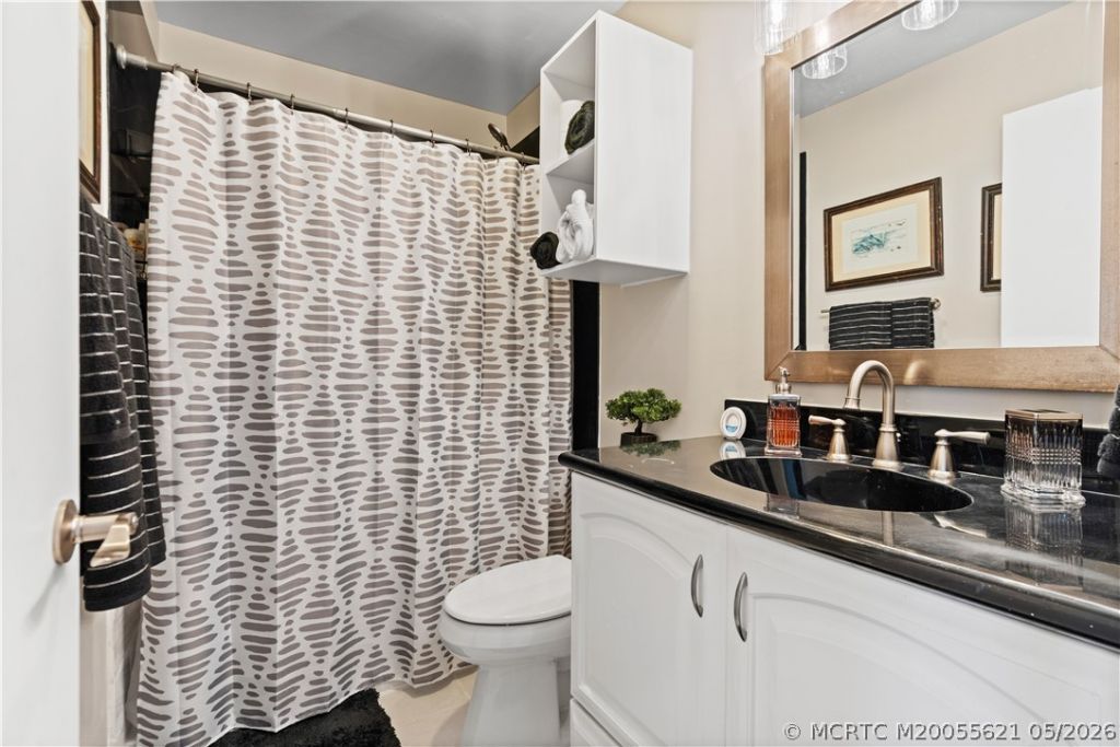 3206 S Lakeview Circle, Unit 1203, Fort Pierce, FL 34949 Photo