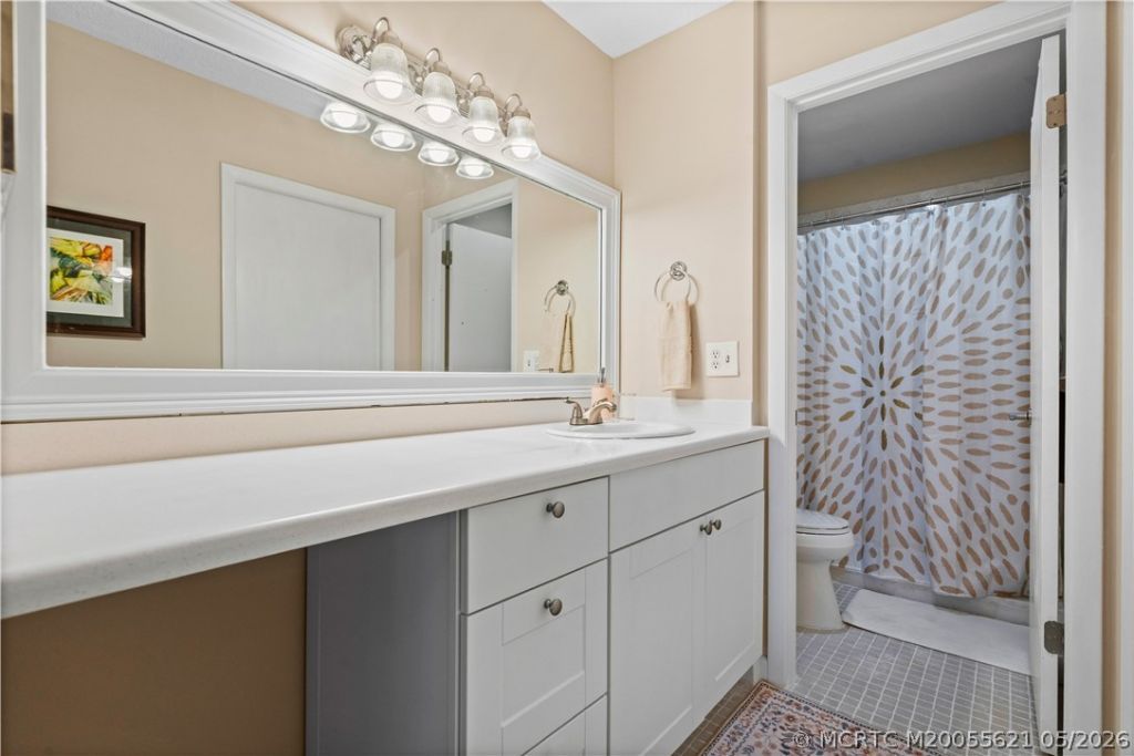 3206 S Lakeview Circle, Unit 1203, Fort Pierce, FL 34949 Photo