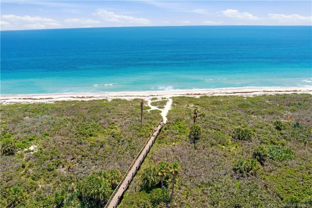 3206 S Lakeview Circle, Unit 1203, Fort Pierce, FL 34949 Photo