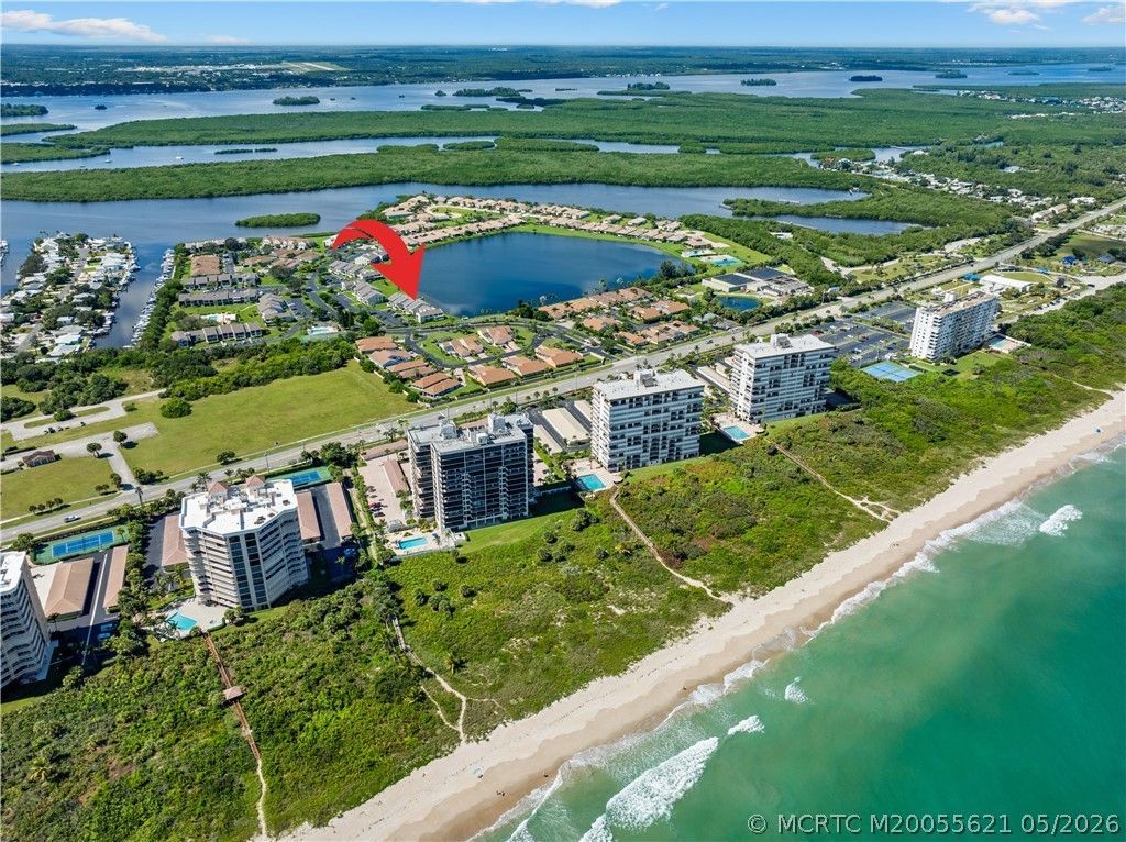 3206 S Lakeview Circle, Unit 1203, Fort Pierce, FL 34949 Photo