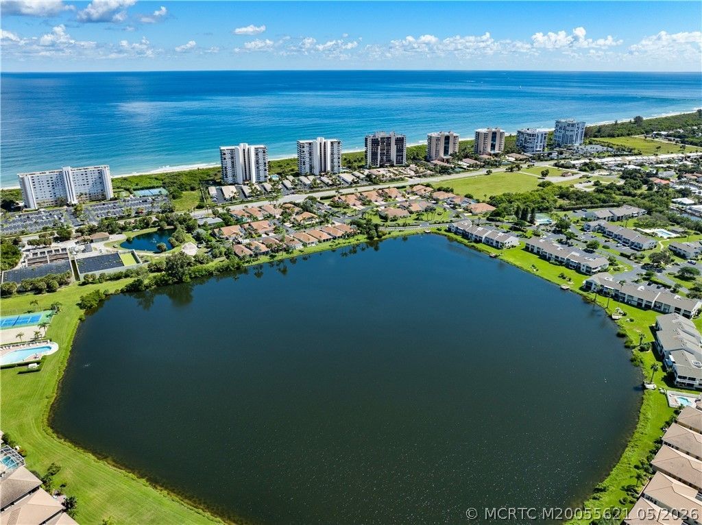 3206 S Lakeview Circle, Unit 1203, Fort Pierce, FL 34949 Photo
