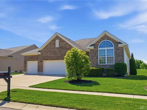 4131 Spicebush Drive, Tipp City, OH 45371