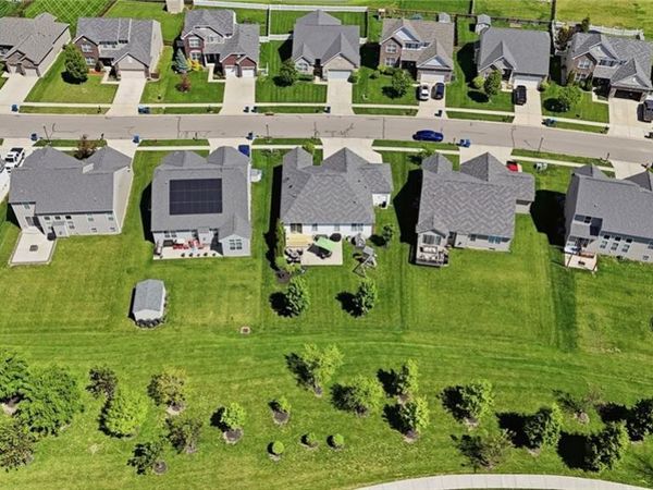 4131 Spicebush Drive, Tipp City, OH 45371