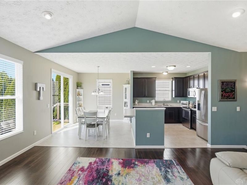 4131 Spicebush Drive, Tipp City, OH 45371 Photo 23