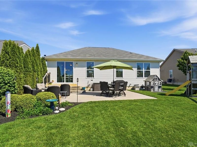 4131 Spicebush Drive, Tipp City, OH 45371 Photo 71