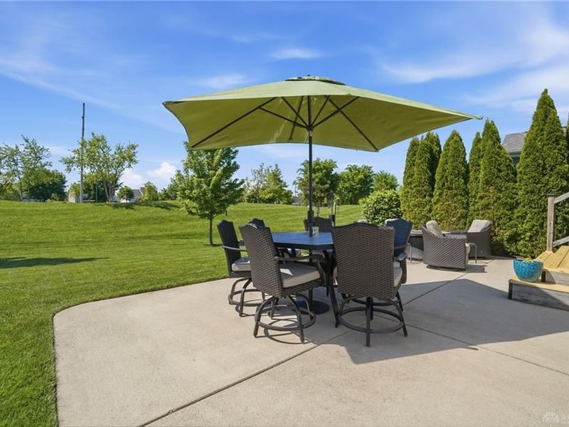 4131 Spicebush Drive, Tipp City, OH 45371 Photo 74