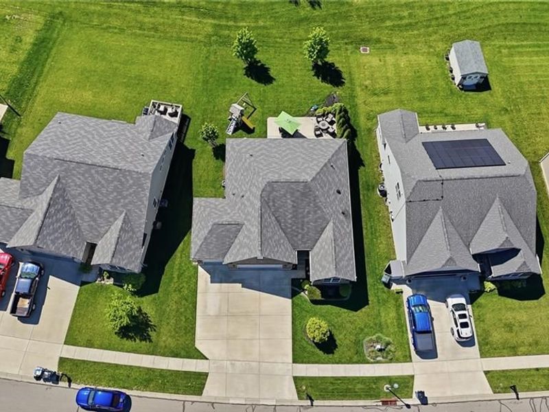4131 Spicebush Drive, Tipp City, OH 45371 Photo 8