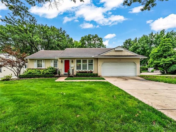 409 E 108 Terrace, Kansas City, MO 64131