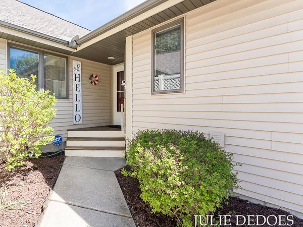 8 Summit Park Drive, Unit 8, Spring Lake, MI 49456