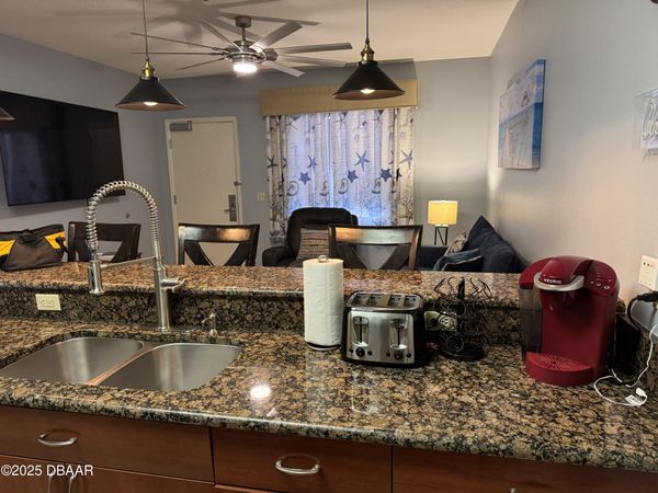 1653 N Us Highway 1 , Unit 211, Ormond Beach, FL 32174