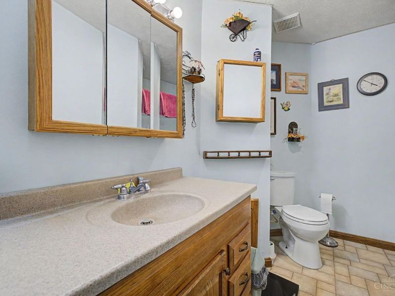 99 Arlington Avenue, Franklin, OH 45005 Photo 17