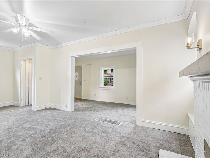 2033 Tate Avenue, Cleveland, OH 44109 Photo 11
