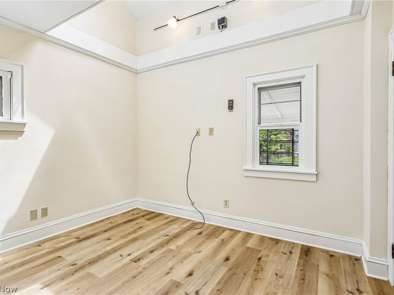 2033 Tate Avenue, Cleveland, OH 44109 Photo 15