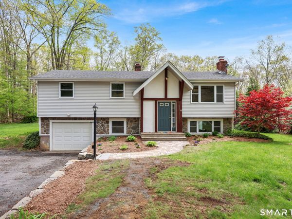 30 Lucerne, Willington, CT 06279