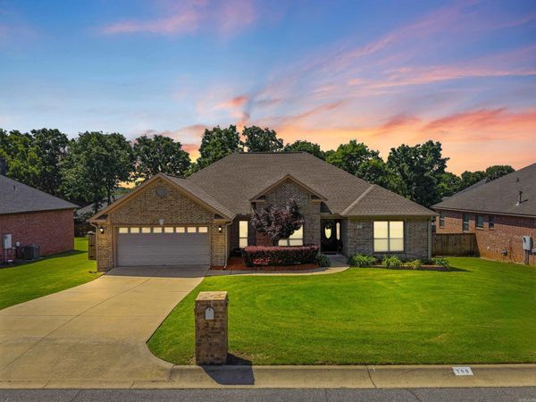 209 Pumice Dr., Sherwood, AR 72120