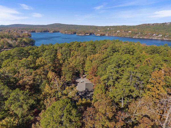 79 Bargus lane , Hot Springs Village, AR 71909
