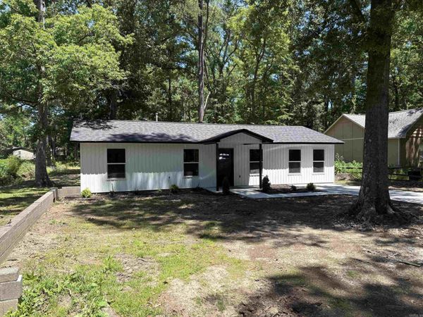 11412 Vine Street , Mabelvale, AR 72103