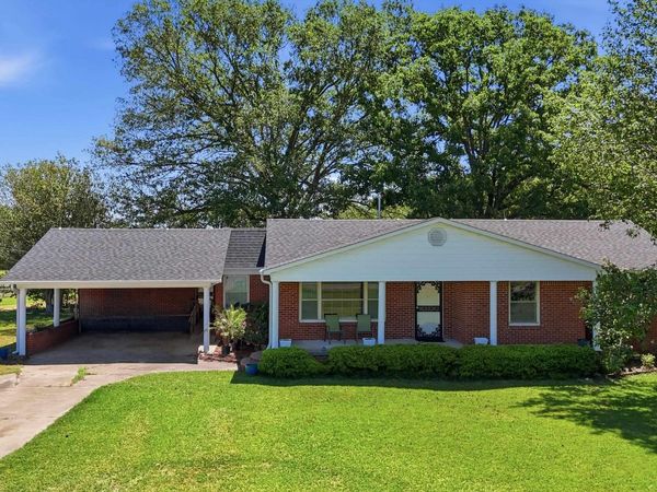8136 Main, Tull, AR 72015