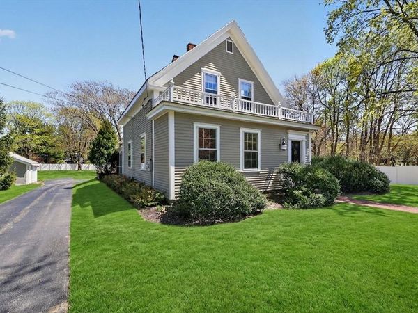 1154 Main St, Hingham, MA 02043
