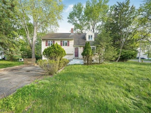 111 Deerfield Rd, Wayne, NJ 07470