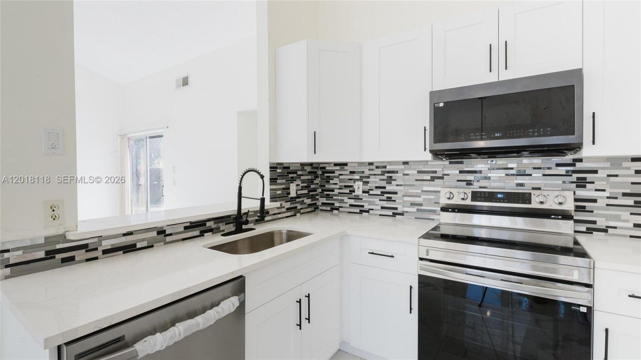 1792 SW 84th Ave, Miramar, FL 33025 Photo