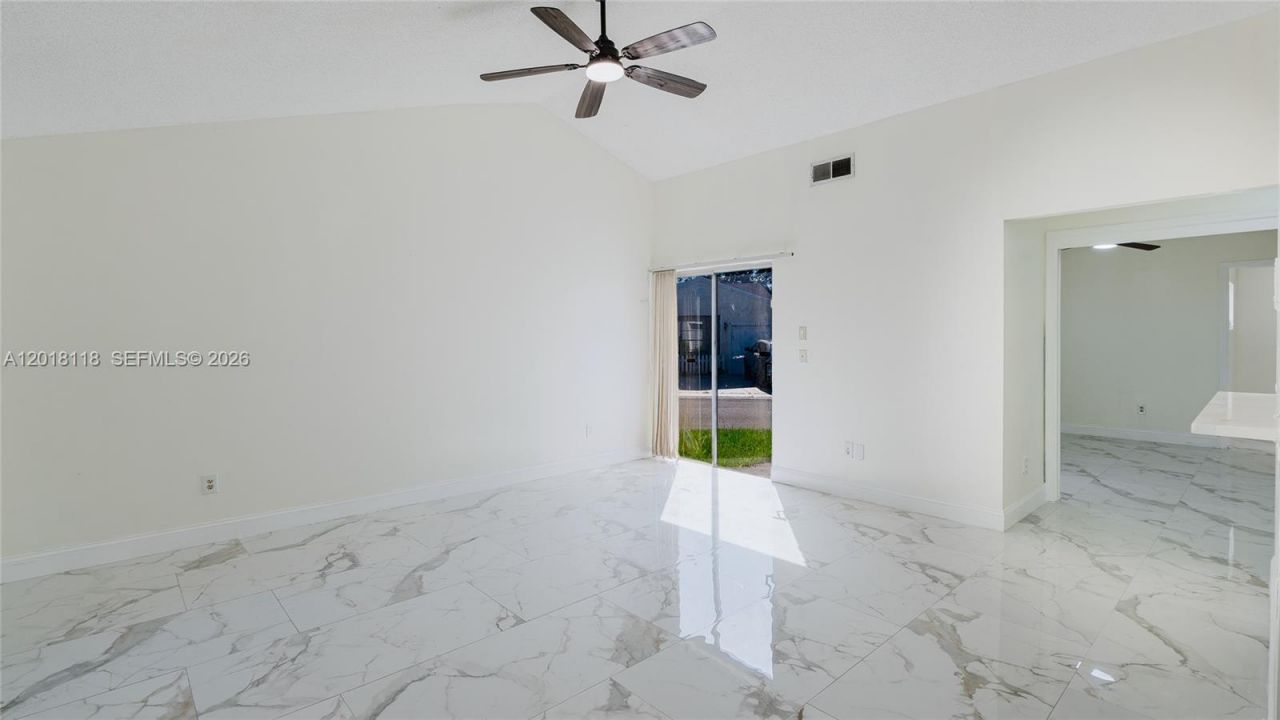 1792 SW 84th Ave, Miramar, FL 33025 Photo