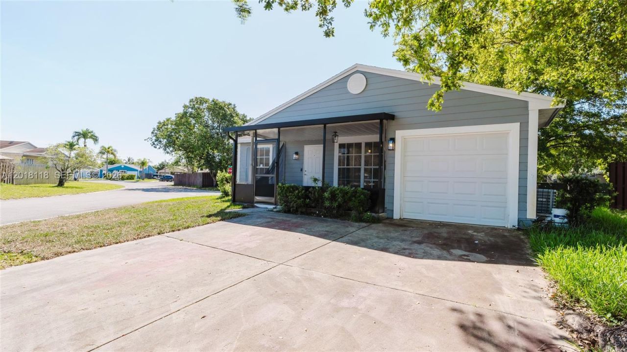 1792 SW 84th Ave, Miramar, FL 33025 Photo