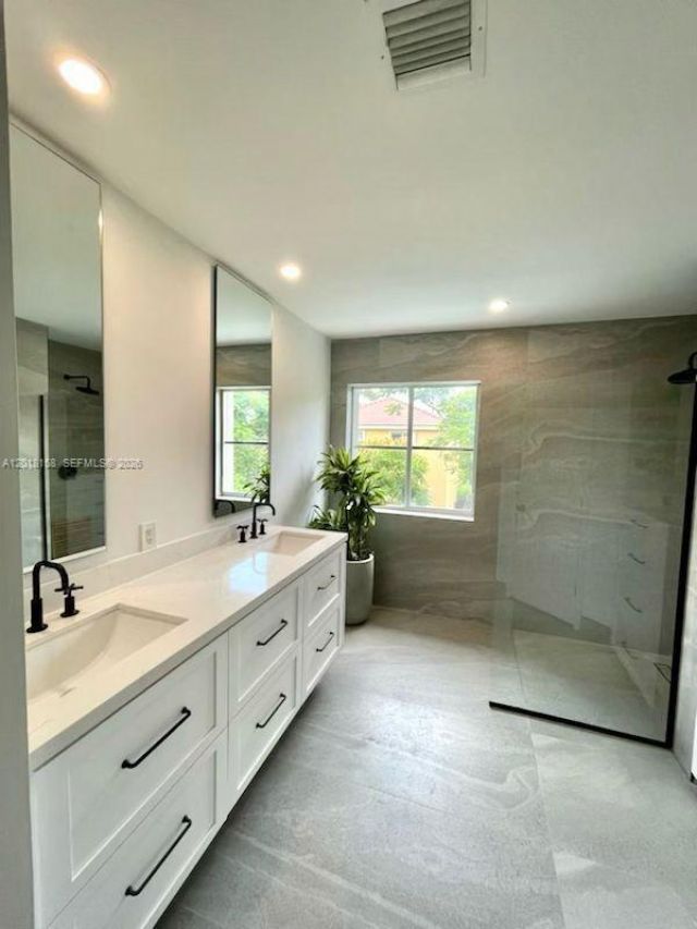 709 Bald Cypress Rd , Weston, FL 33327 Photo