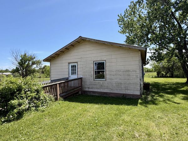 10308 E Business 60 , Mountain Grove, MO 65711