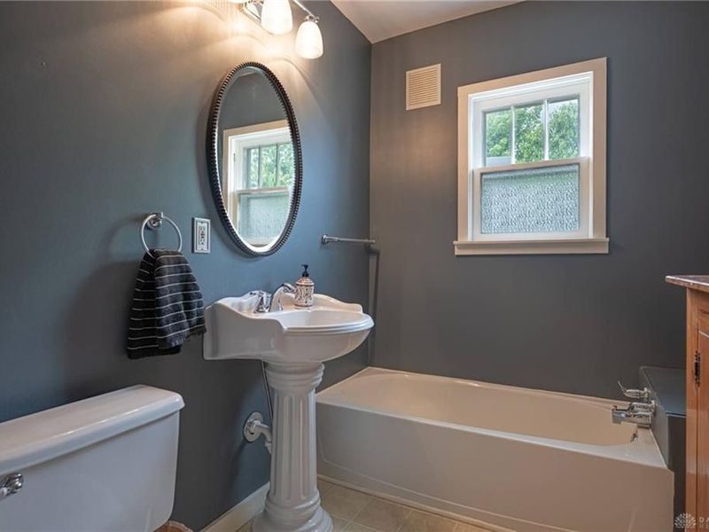 1039 E Central Avenue, Miamisburg, OH 45342 Photo 24