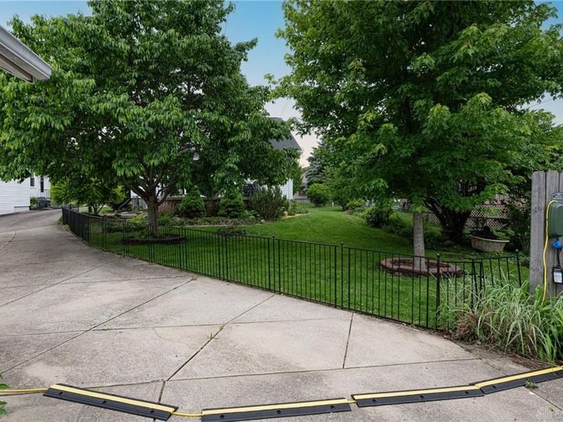 1039 E Central Avenue, Miamisburg, OH 45342 Photo 38