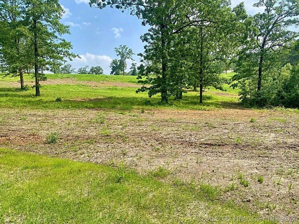 824 Winsor Place , Tahlequah, OK 74464