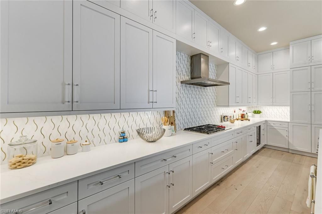 760 Park Shore Dr , Naples, FL 34103 Photo