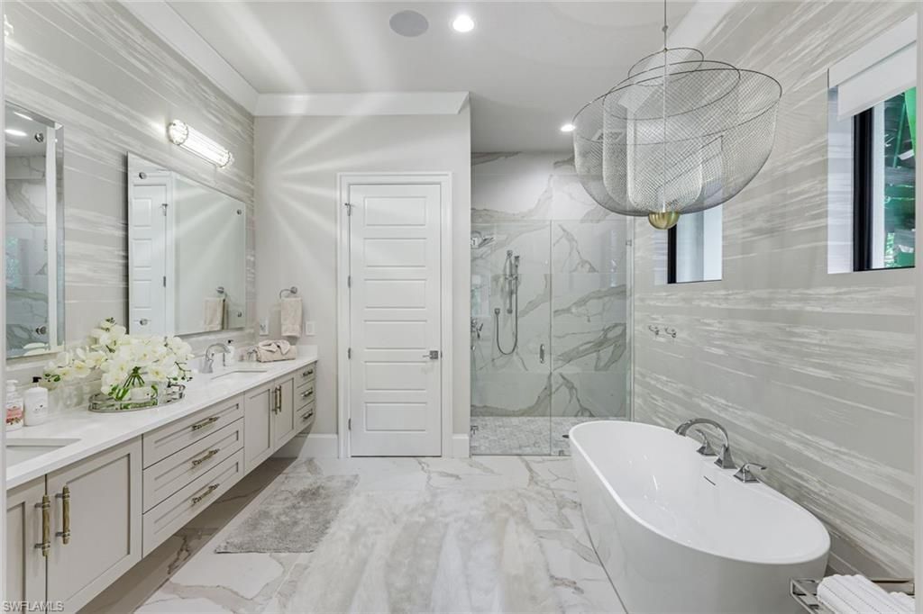 760 Park Shore Dr , Naples, FL 34103 Photo