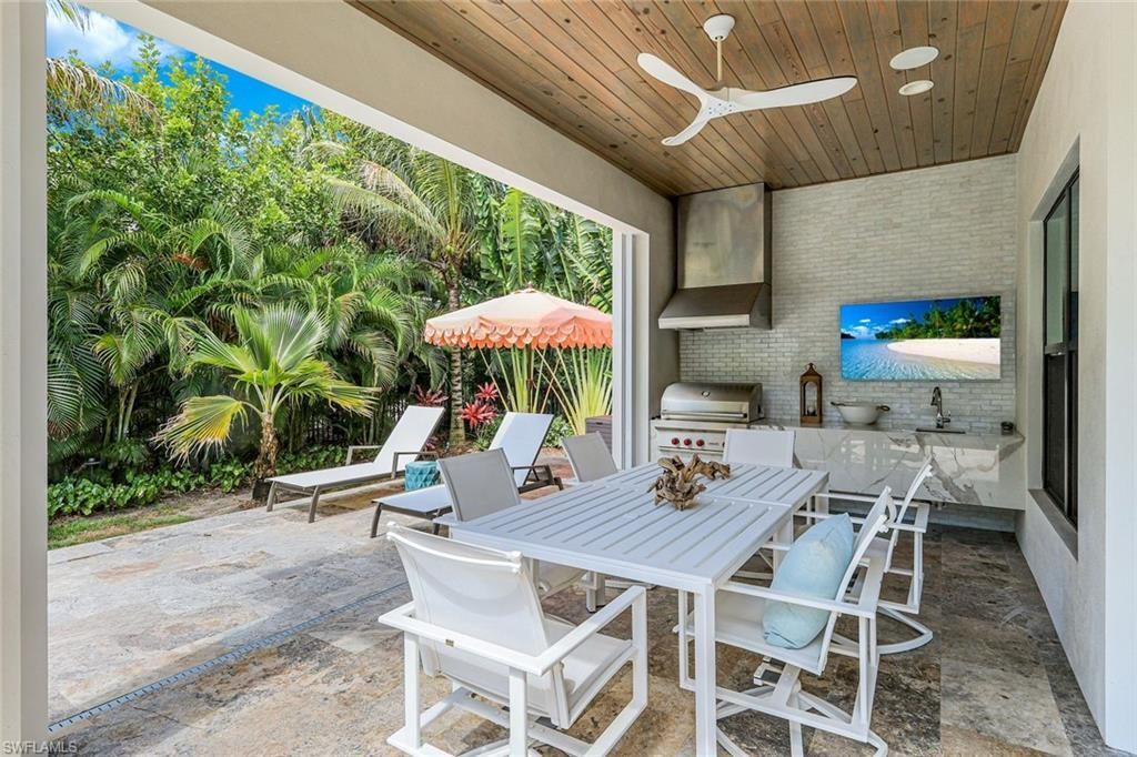 760 Park Shore Dr , Naples, FL 34103 Photo