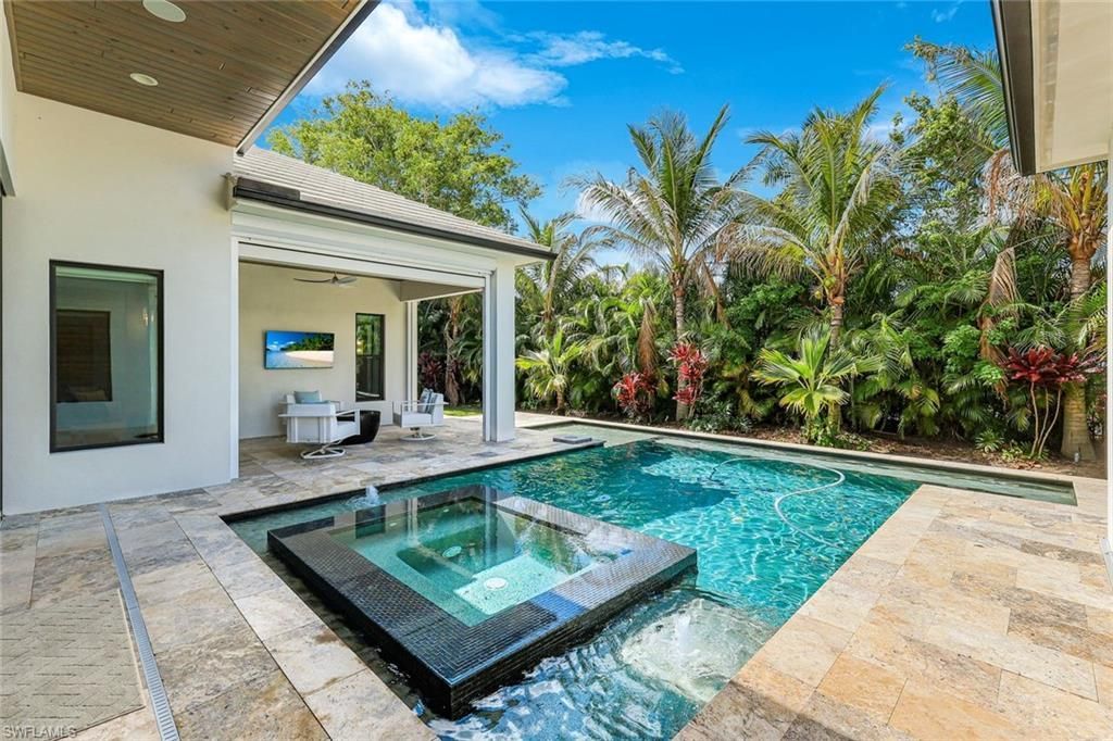 760 Park Shore Dr , Naples, FL 34103 Photo