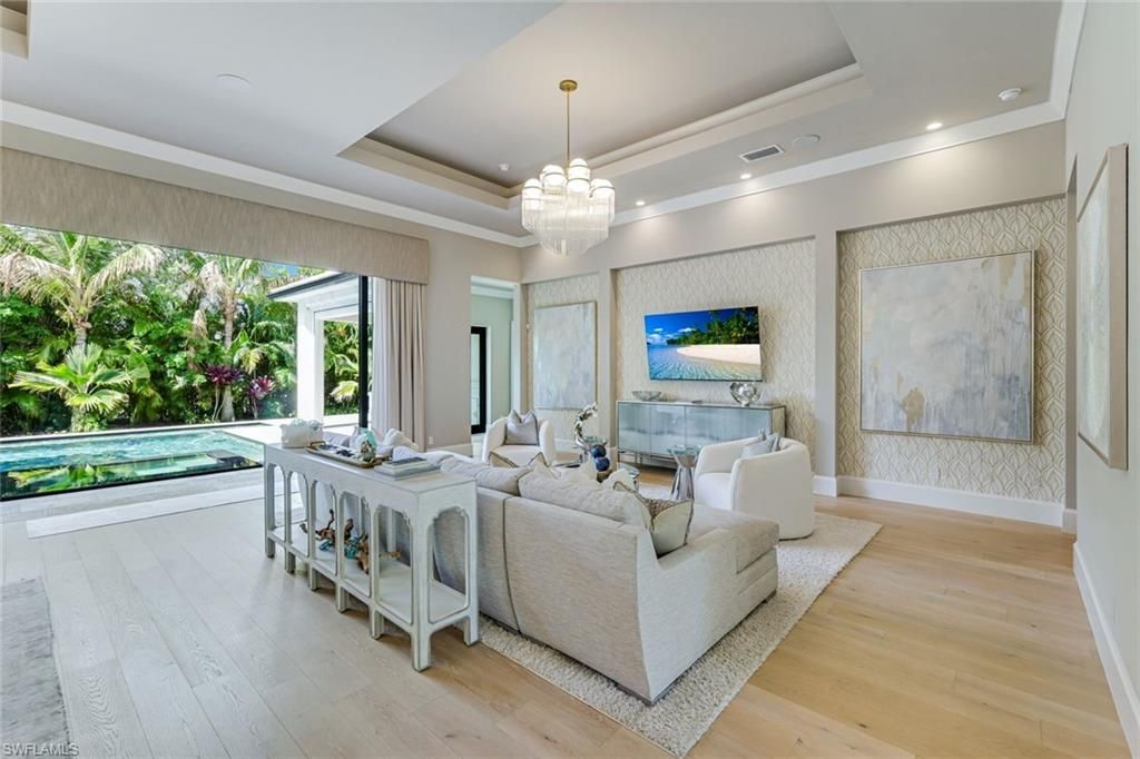 760 Park Shore Dr , Naples, FL 34103 Photo