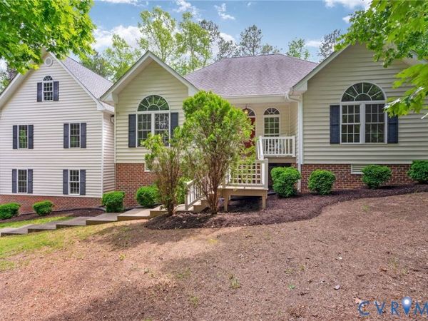 12081 Hunters Hawk Court , Chesterfield, VA 23838